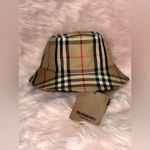 BURBERRY Gabriel Vintage Check Bucket Hat size 12-18 months